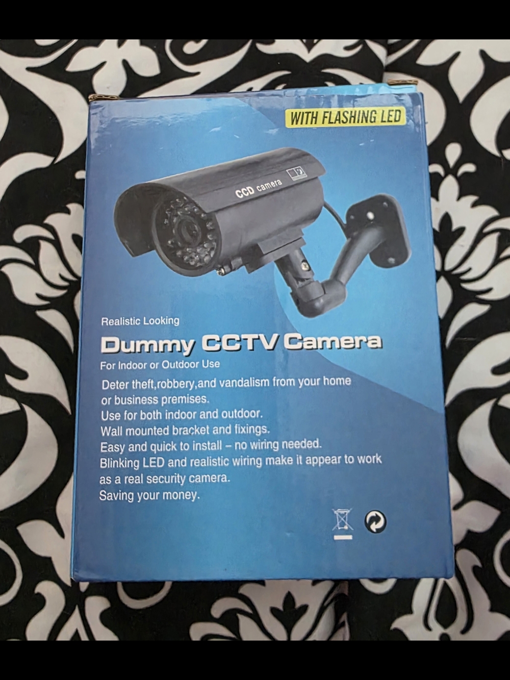 NWT-Dummy CCTV Camera with Flashing LED - Black